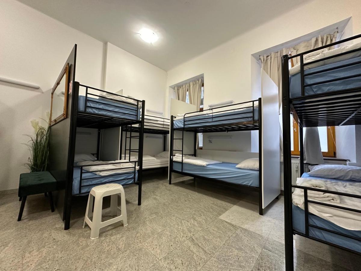 Hostel Opera Ljubljana Bagian luar foto