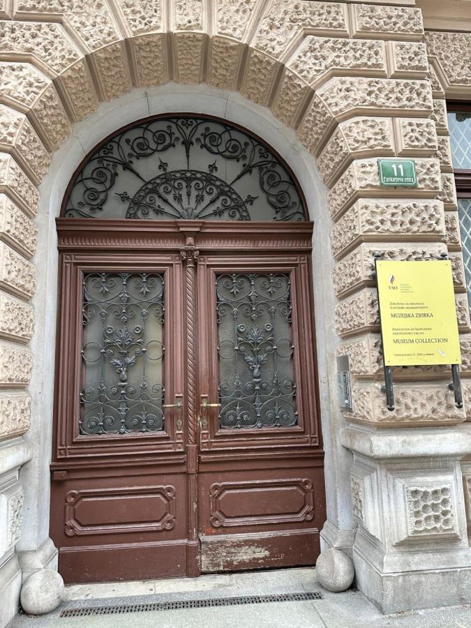 Hostel Opera Ljubljana Bagian luar foto